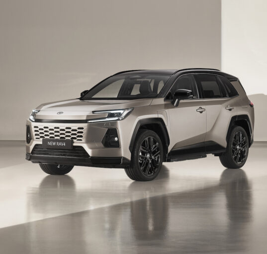 Toyota esindus Rav 4 GR Sport 1