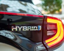 Hybriid autod